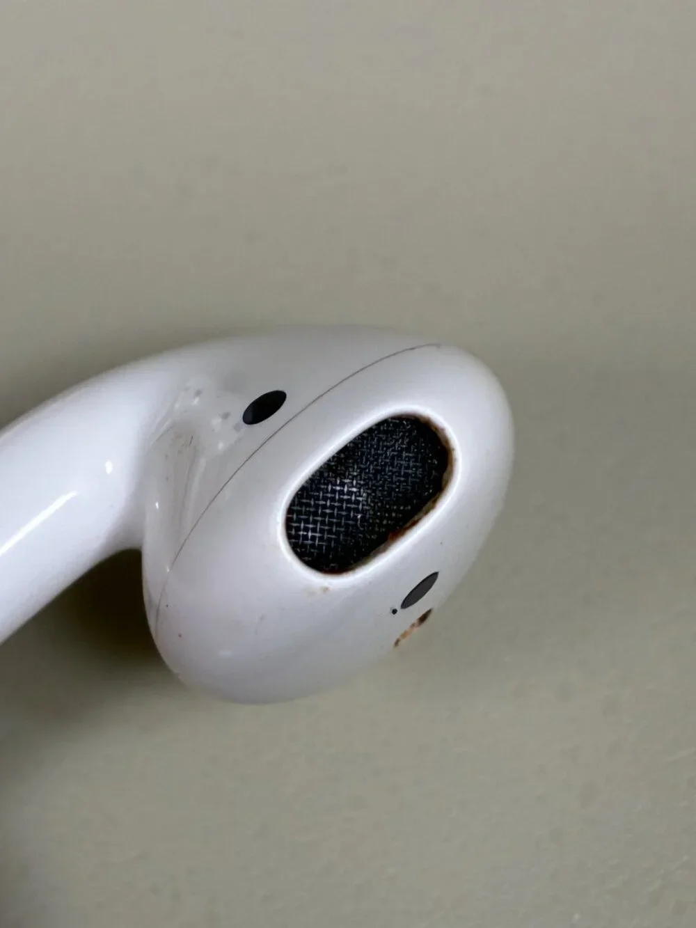 Apple AirPods 2nd Gen w/ Charging Case White Model A2031 Tested Working